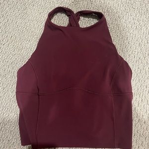 Lululemon key to balance top